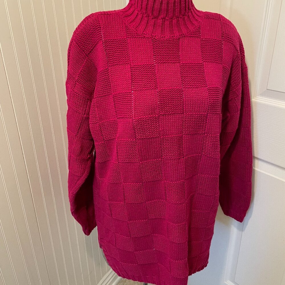 VTG FUSHIA PINK RAMIE AND COTTON LONG SWEATER SIZE M BY CASUAL CORNER
